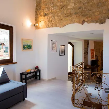San Gimignano Apartment *