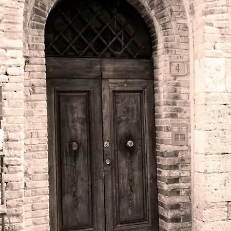 San Gimignano Apartment